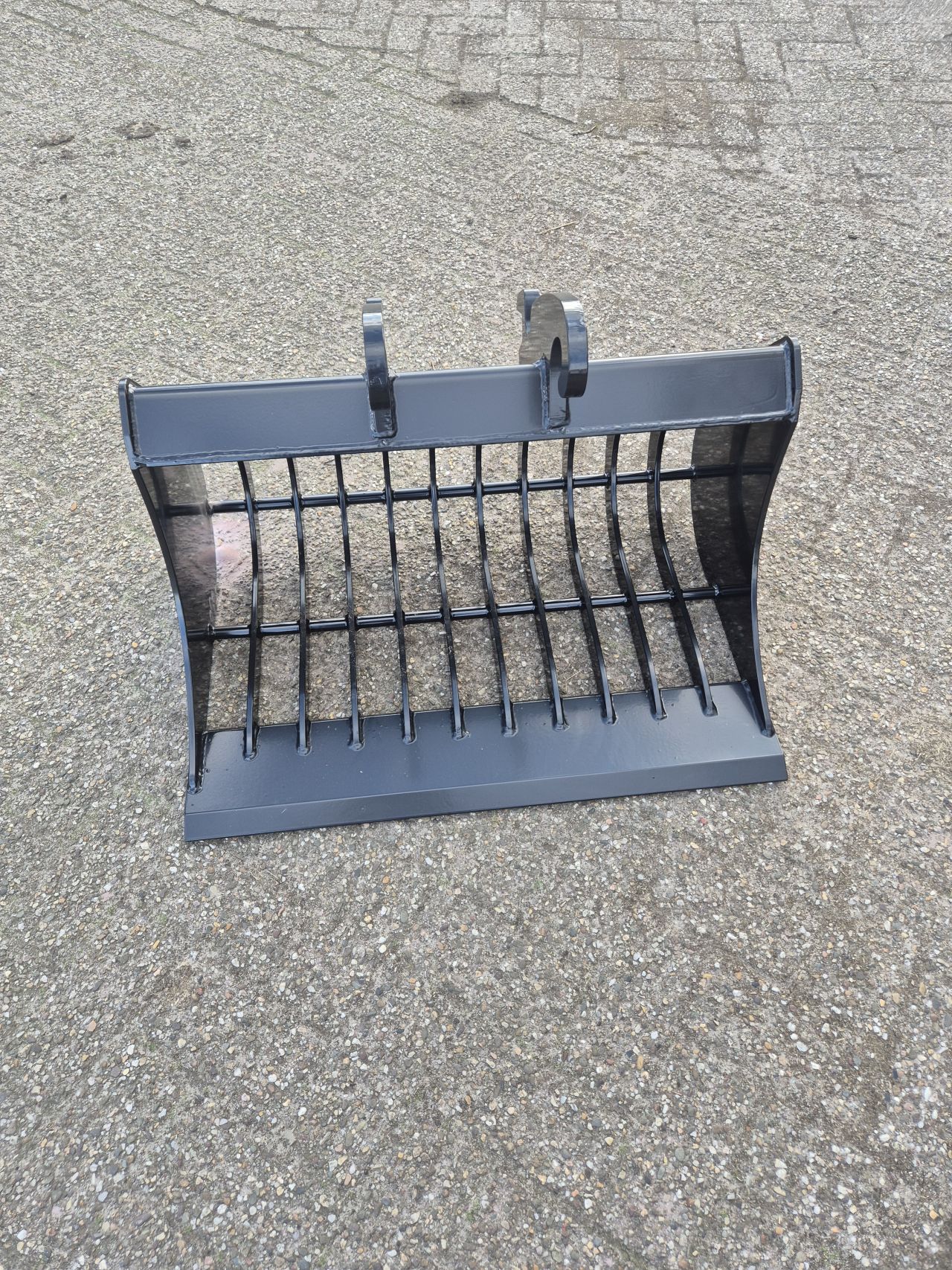 Puinbak, grondbak, graafbak, slotenbak, minigraver