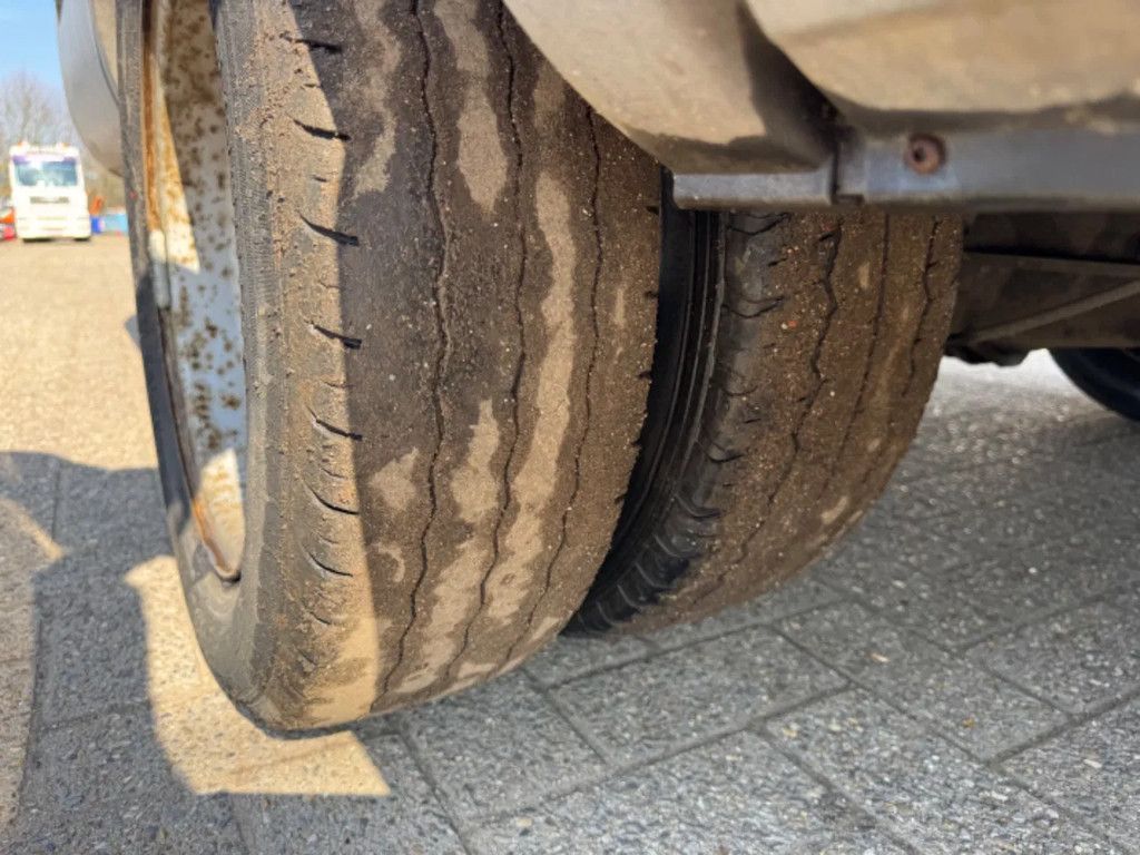 Iveco Daily **35C13-DOUBLE TYRE**