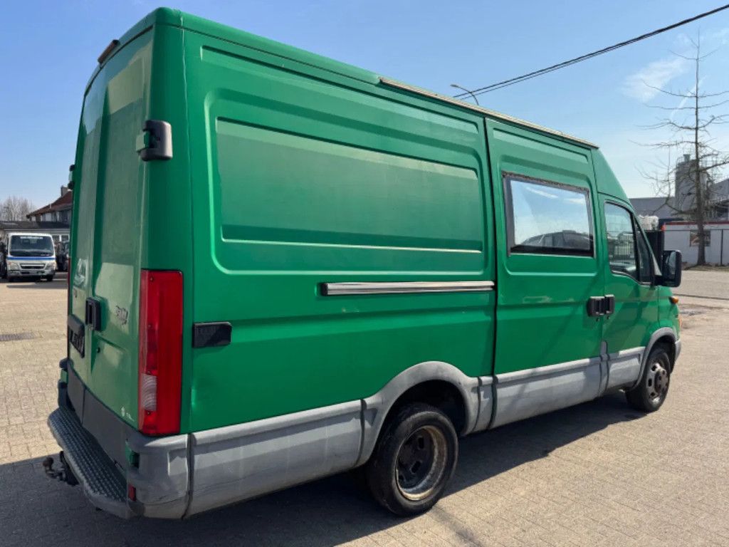 Iveco Daily **35C13-DOUBLE TYRE**