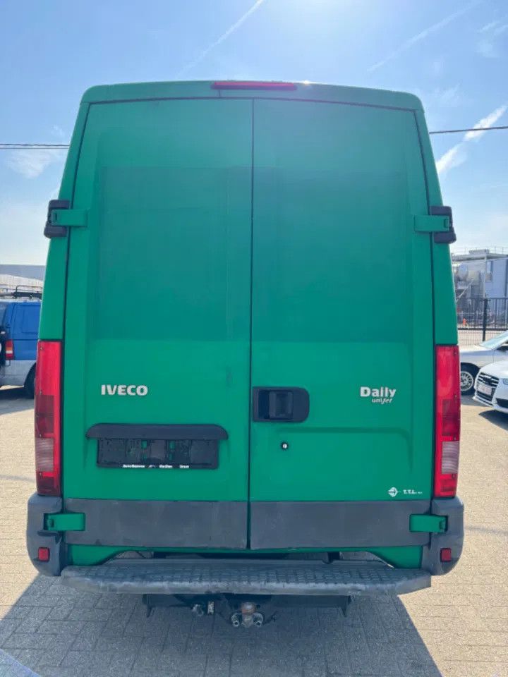 Iveco Daily **35C13-DOUBLE TYRE**