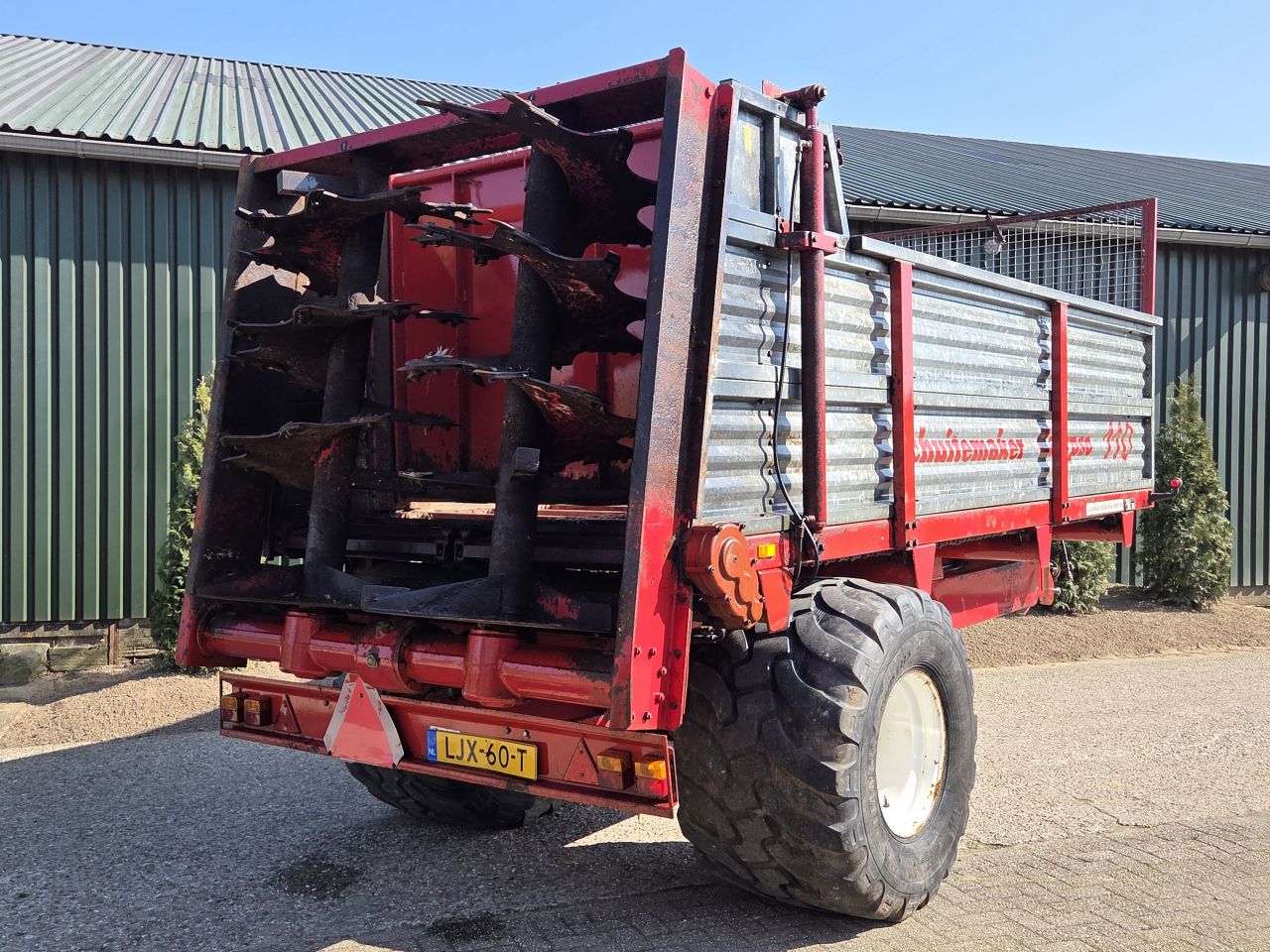 Schuitemaker Calypso 110 Meststrooier compost strooier stalmest