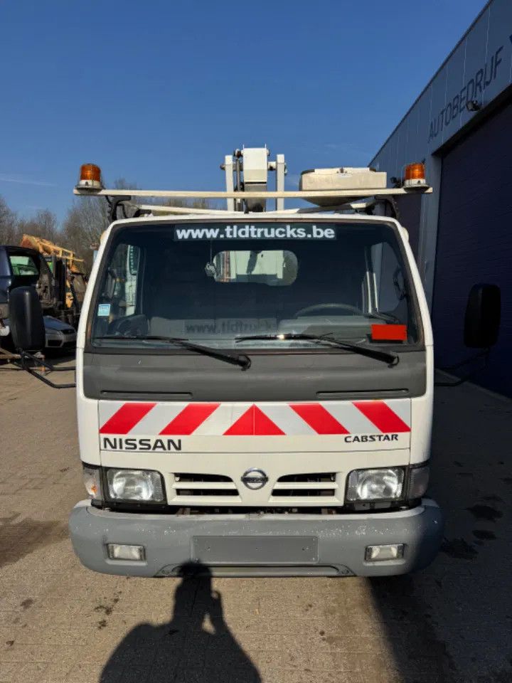 Nissan Cabstar **LOW MILEAGE-10 METER LIFT**