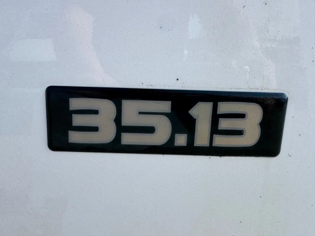 Nissan Cabstar **LOW MILEAGE-10 METER LIFT**