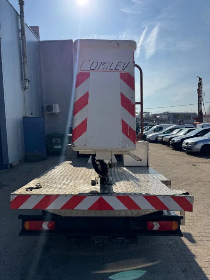 Nissan Cabstar **LOW MILEAGE-10 METER LIFT**