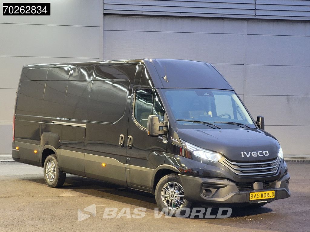 Iveco Daily 35S21 BPM VRIJ! 3.0L Automaat 210PK L3H2 2025-Model 3,5t Trekvermogen ACC LED CarPlay Camera Parkeersensoren Velgen 16m3 Euro6 L4H2 16m3 Klima