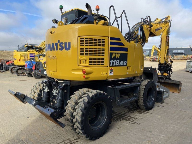 Komatsu PW118MR-11