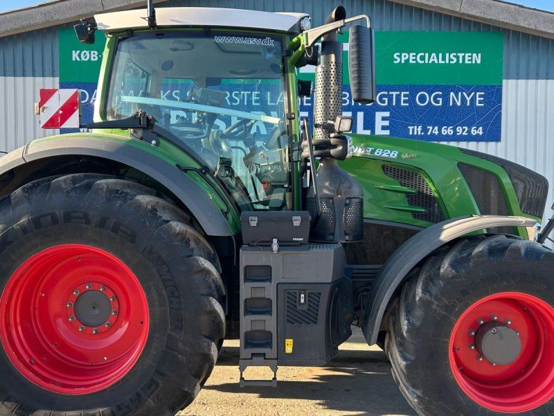 Fendt 828 Vario S4 Profi Plus