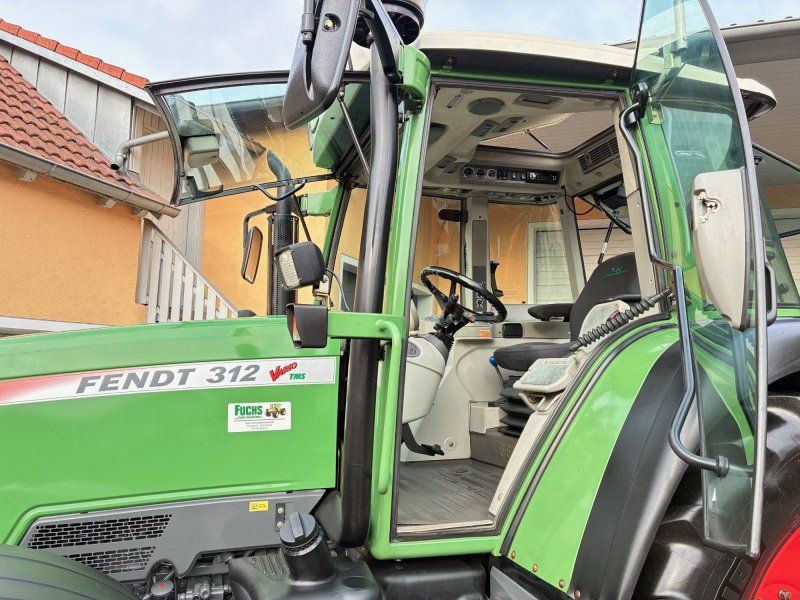 Fendt 312 Vario TMS mit Fronthydraulik, Frontzapfwelle, Deutz Motor