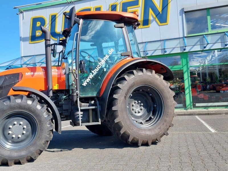 Kubota M4-073 CAB