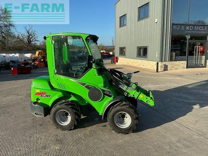 Avant 630 telescopic compact loading shovel (st26164)