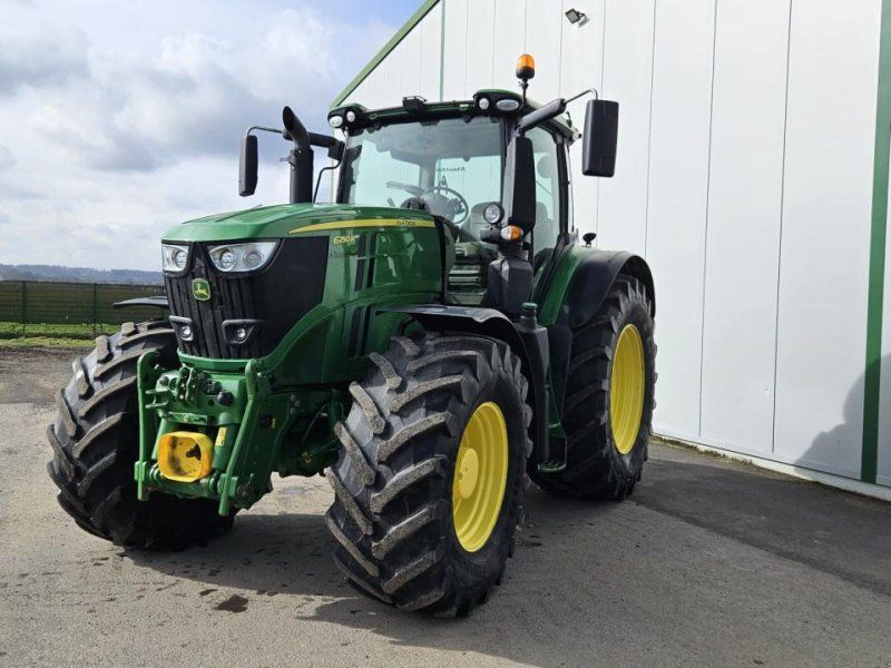 John Deere 6250R