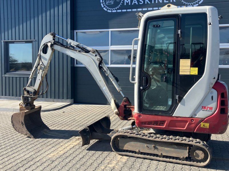 Takeuchi TB216 TB216