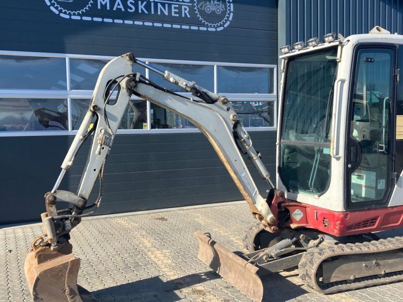 Takeuchi TB216 TB216