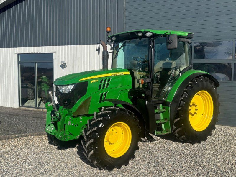 John Deere 6125R