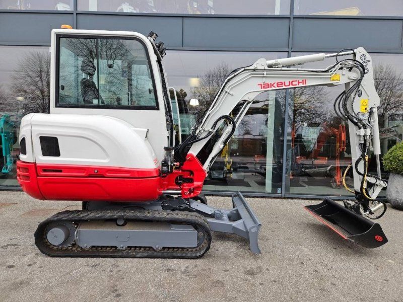 Takeuchi TB 230