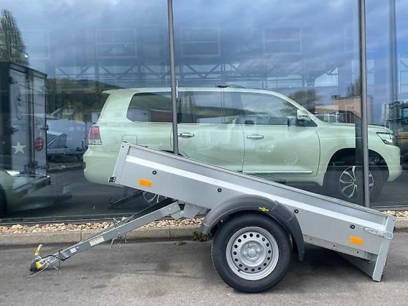 Humbaur Steely DK Serie 1000