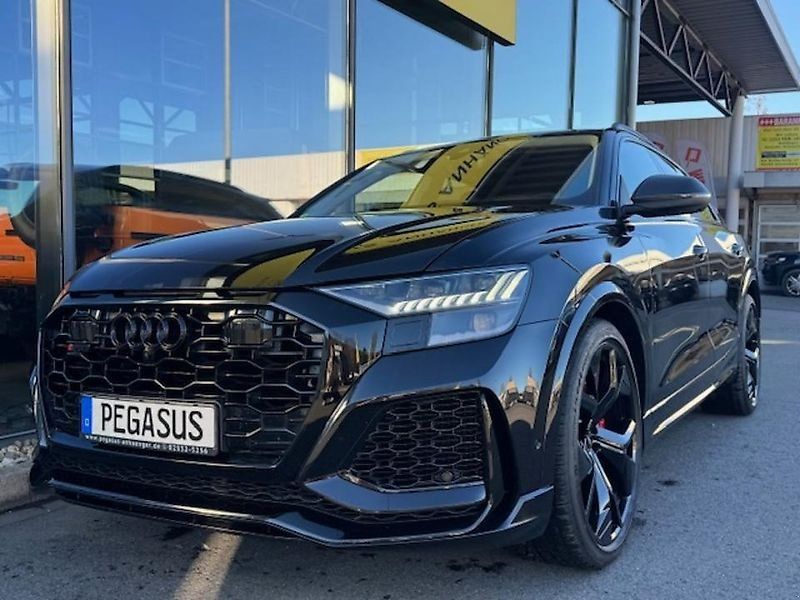 Audi RS Q8 4.0 TFSI quattro SUV PKW 1.Hand