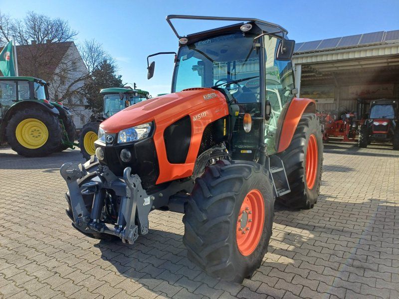 Kubota M 5111