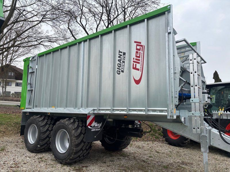 Fliegl Gigant ASW 271