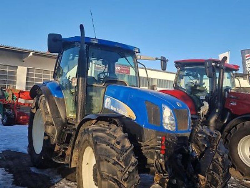 New Holland TS 135 A