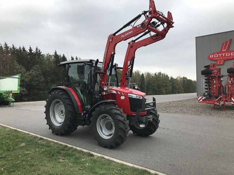 Massey Ferguson 4709 M Dyna-2