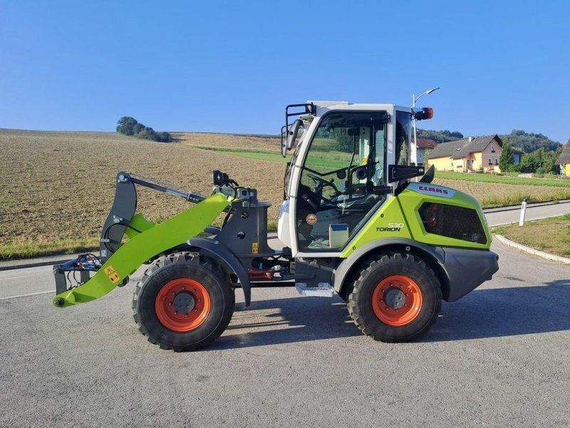 Claas Torion  530 / 535 / 639 (Hoflader / )