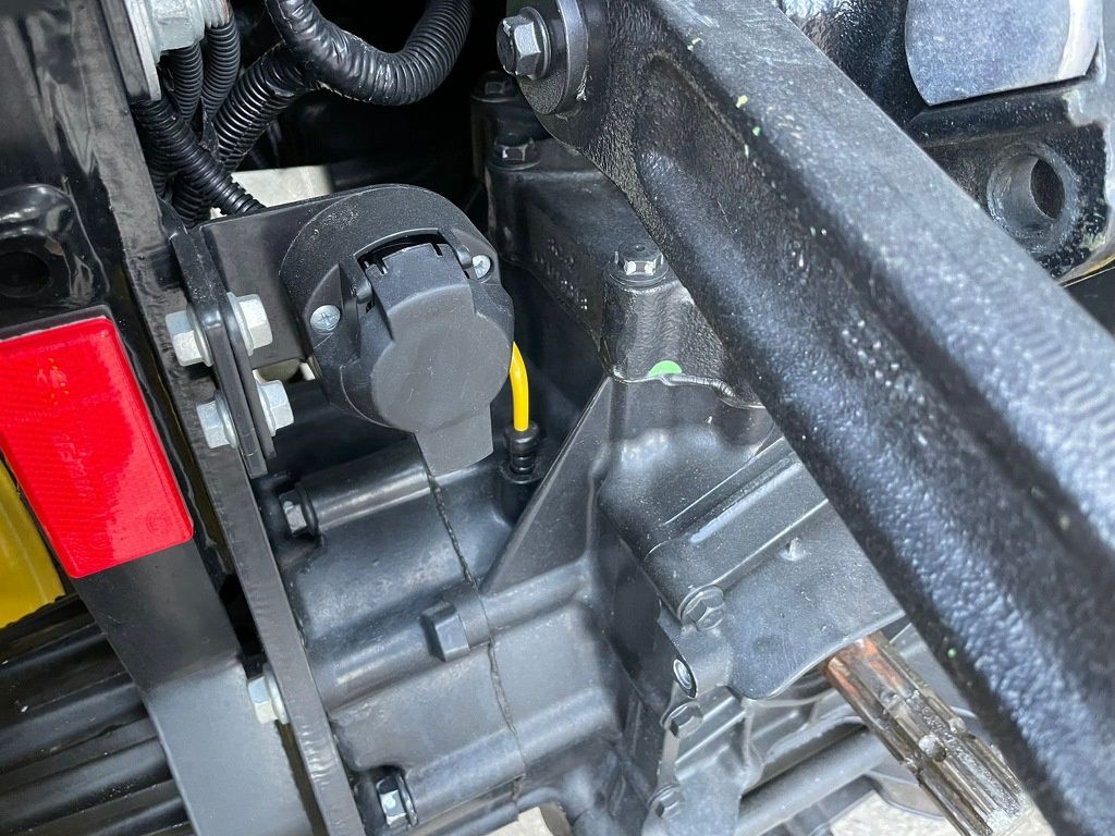 John Deere 3038 E compacttractor 38 PK