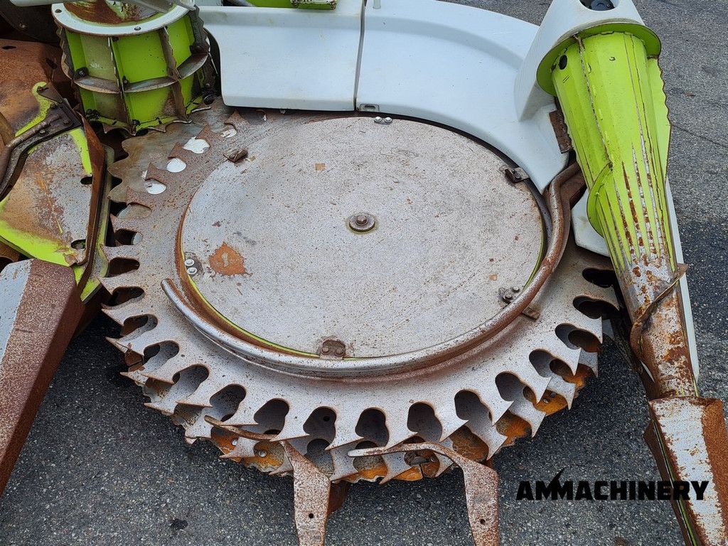 Claas RU600Xtra corn header