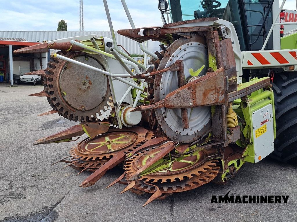 Claas RU600Xtra corn header