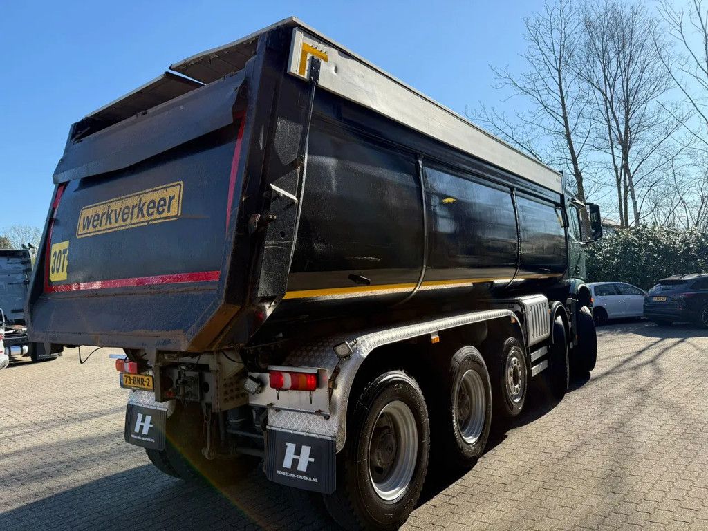 Mercedes-Benz Arocs 10x8 Geisoleerde kipper 310.768KM NL Truck - APK 11-2026