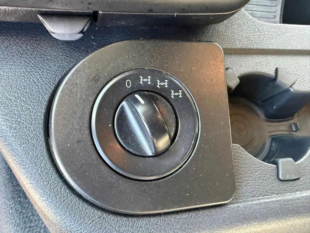 Mercedes-Benz Arocs 10x8 Geisoleerde kipper 310.768KM NL Truck - APK 11-2026