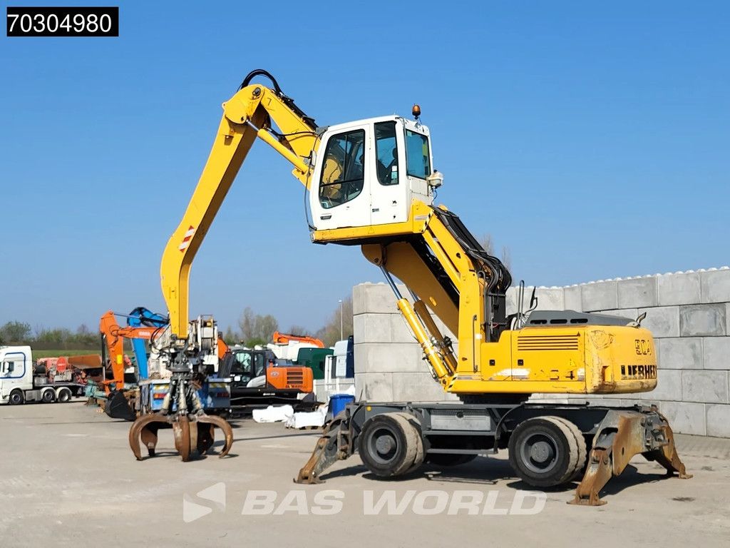 Liebherr A904 C