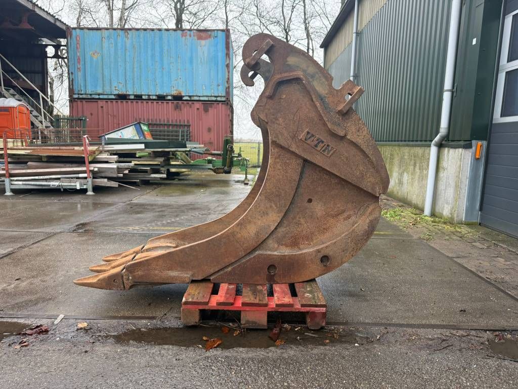 VTN Theeth bucket / rock bucket / tandenbak