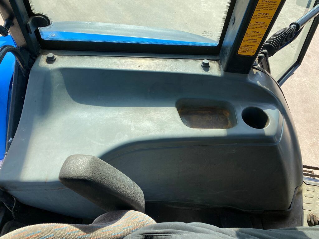 New Holland tl90