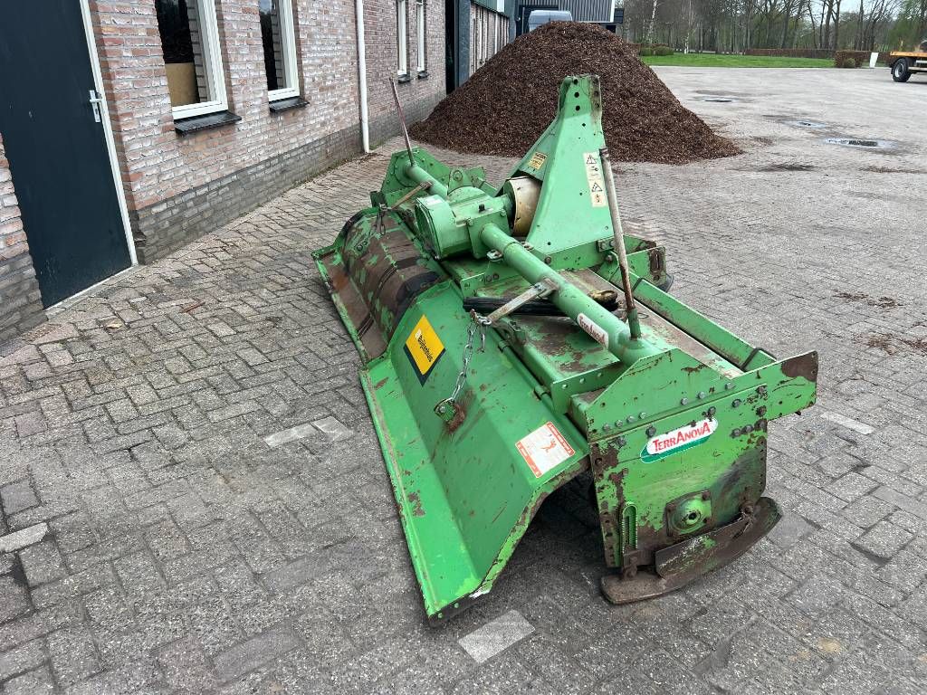 Terranova TSC 300