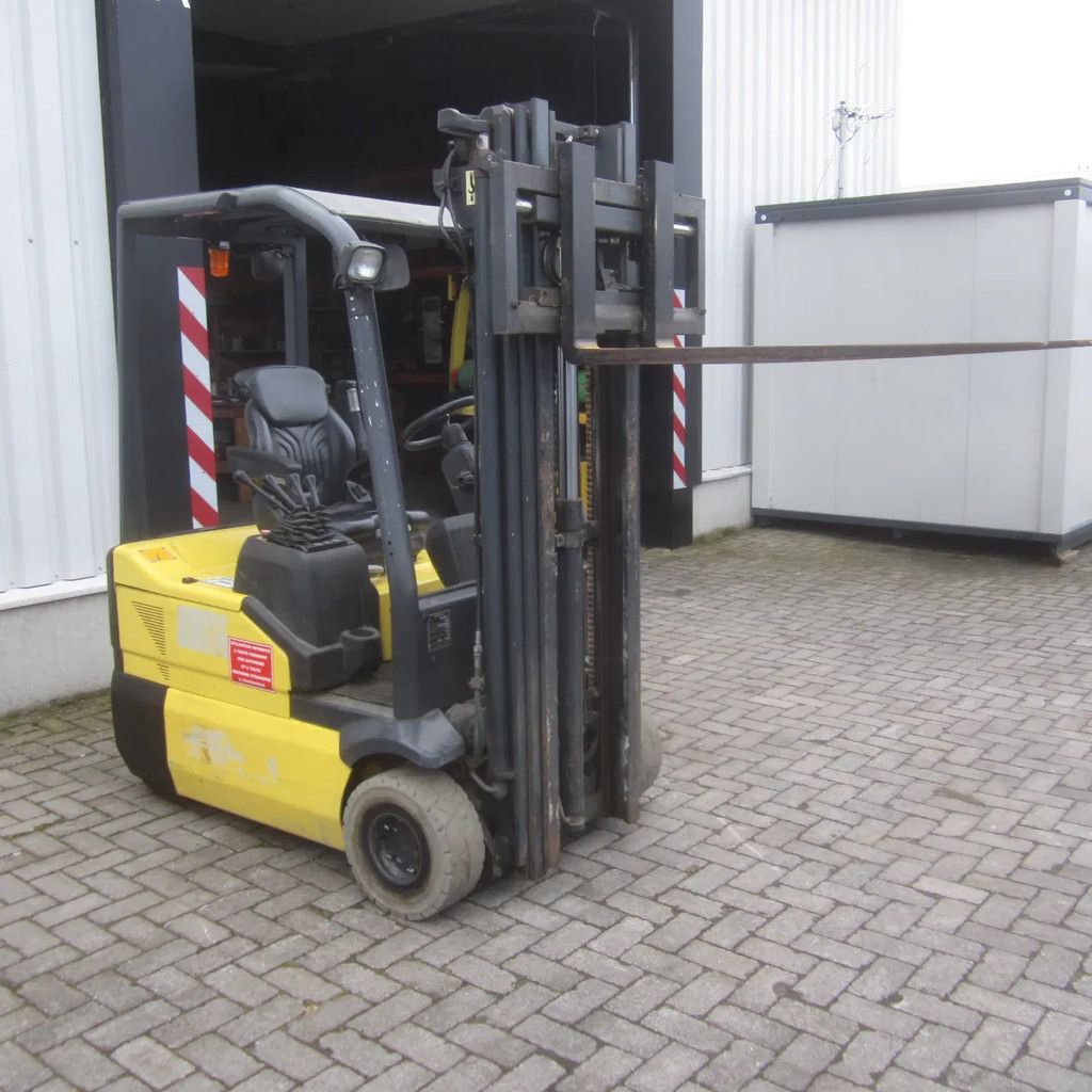 Komatsu FB15, elektrisch, triplex, side shift, vrije heffing.