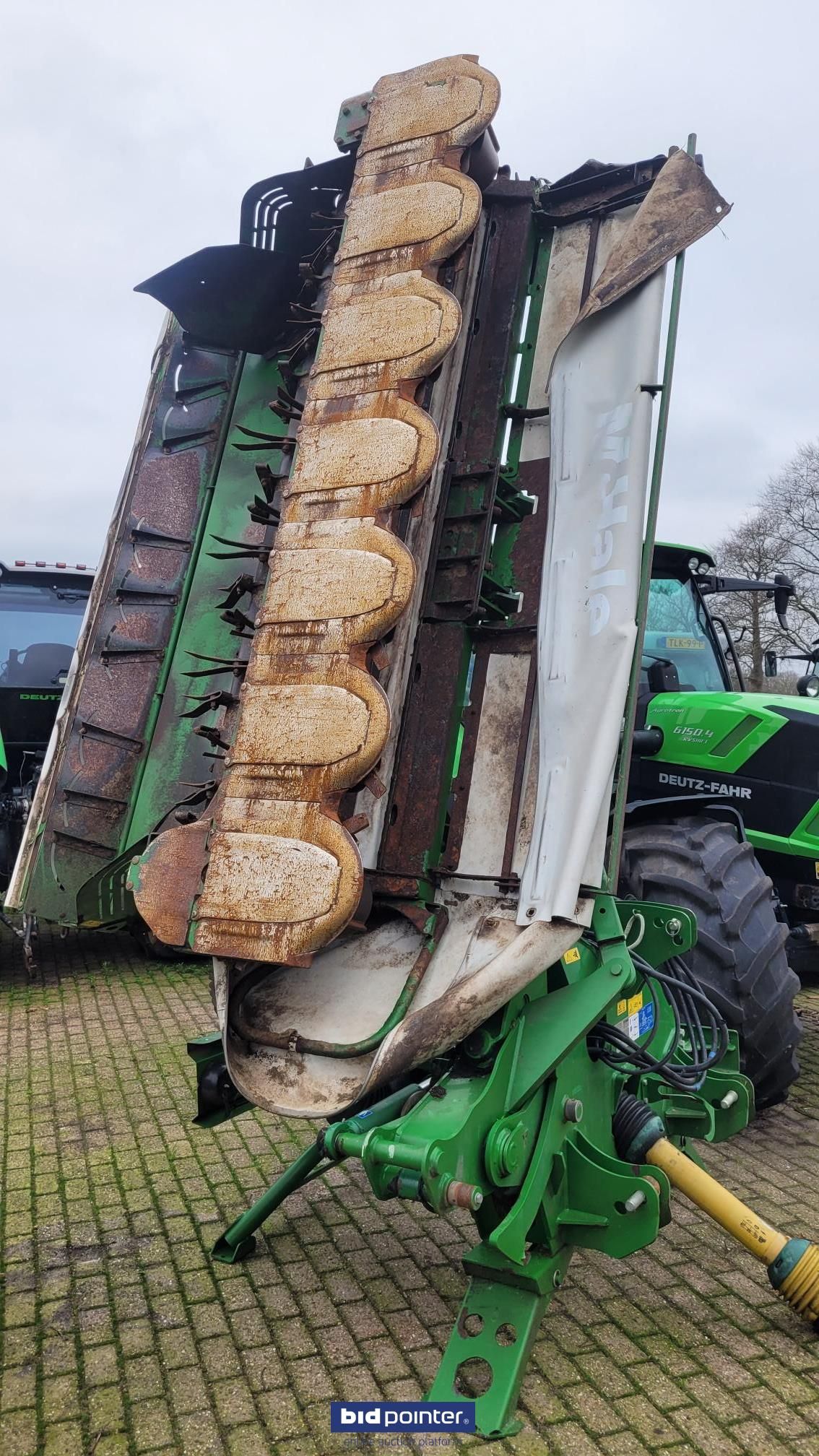 Mc. Hale achtermaaier met kneuzer Proglide R 3100