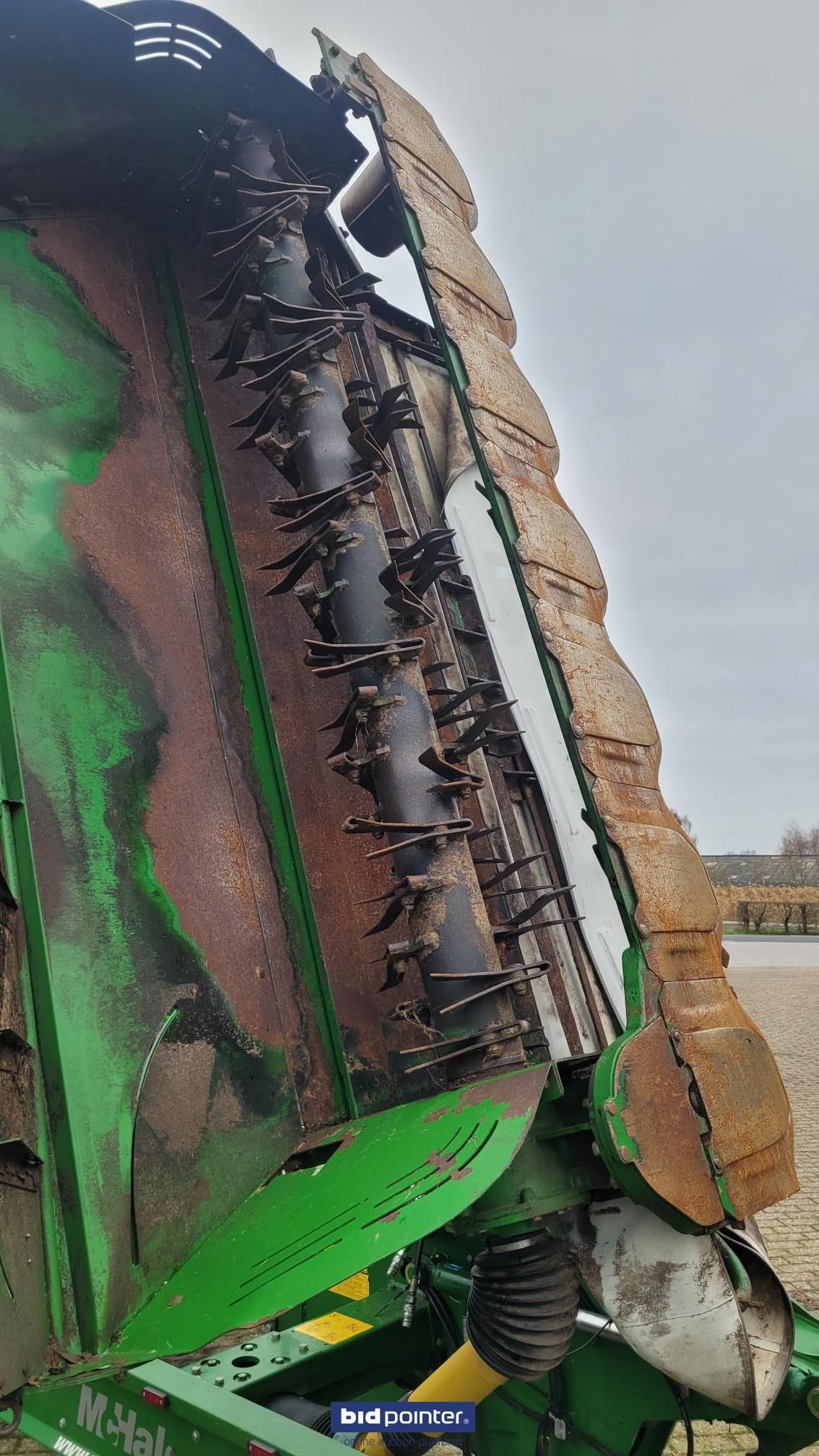 Mc. Hale achtermaaier met kneuzer Proglide R 3100