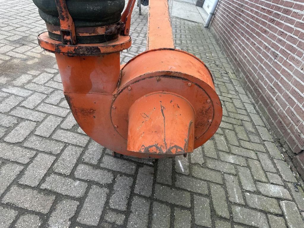 Veneroni AT 250 manure pump