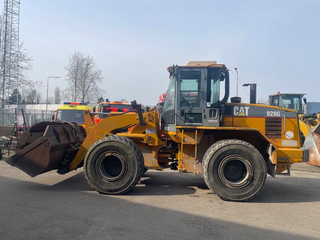 Caterpillar 928G , Snelwissel , 2 x laadbak