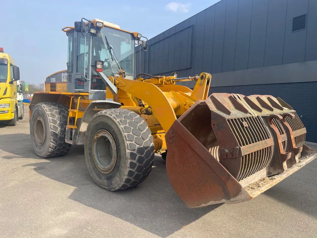Caterpillar 928G , Snelwissel , 2 x laadbak