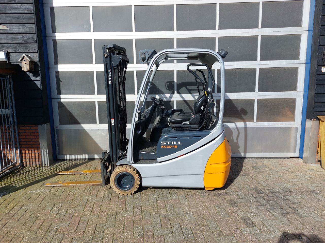 Still RX20-18 triplex sideshift 2012