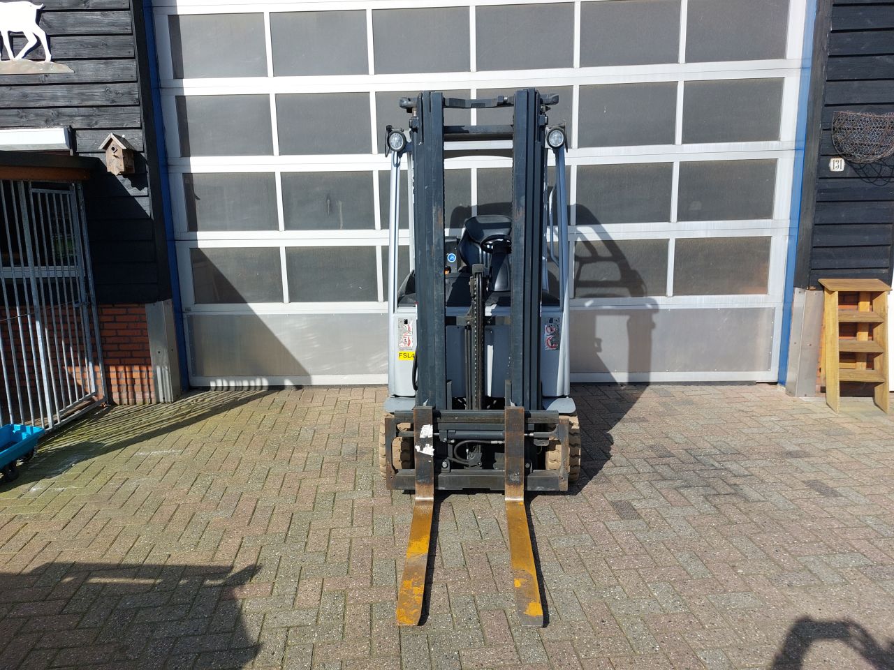 Still RX20-18 triplex sideshift 2012