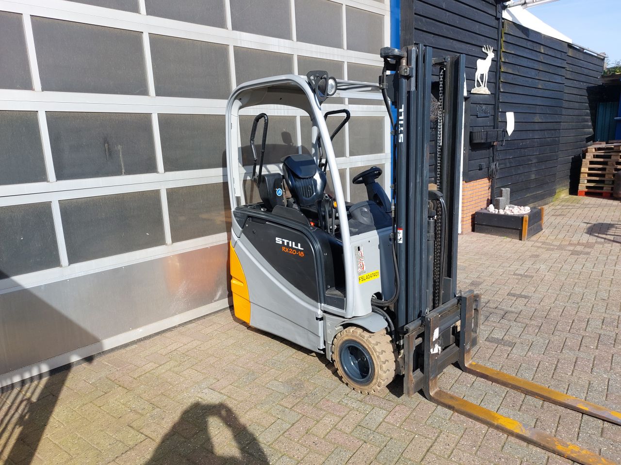 Still RX20-18 triplex sideshift 2012