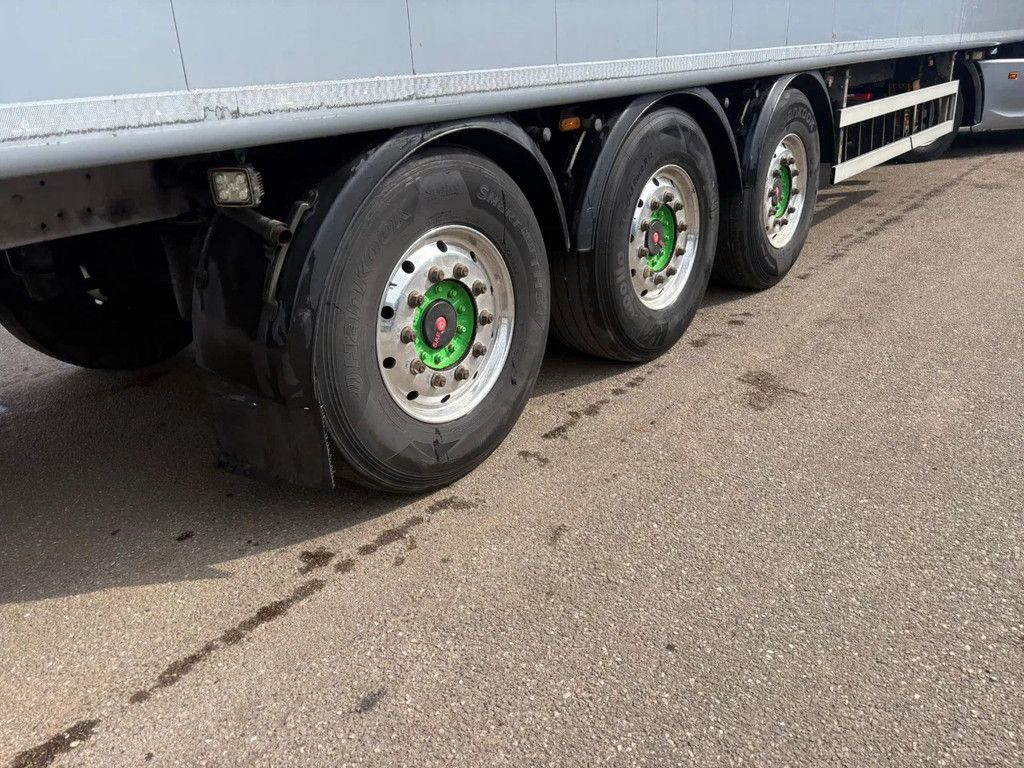 Kraker CF-200 CF-200 92m3 Cargo Floor 10MM Liftas Alcoa