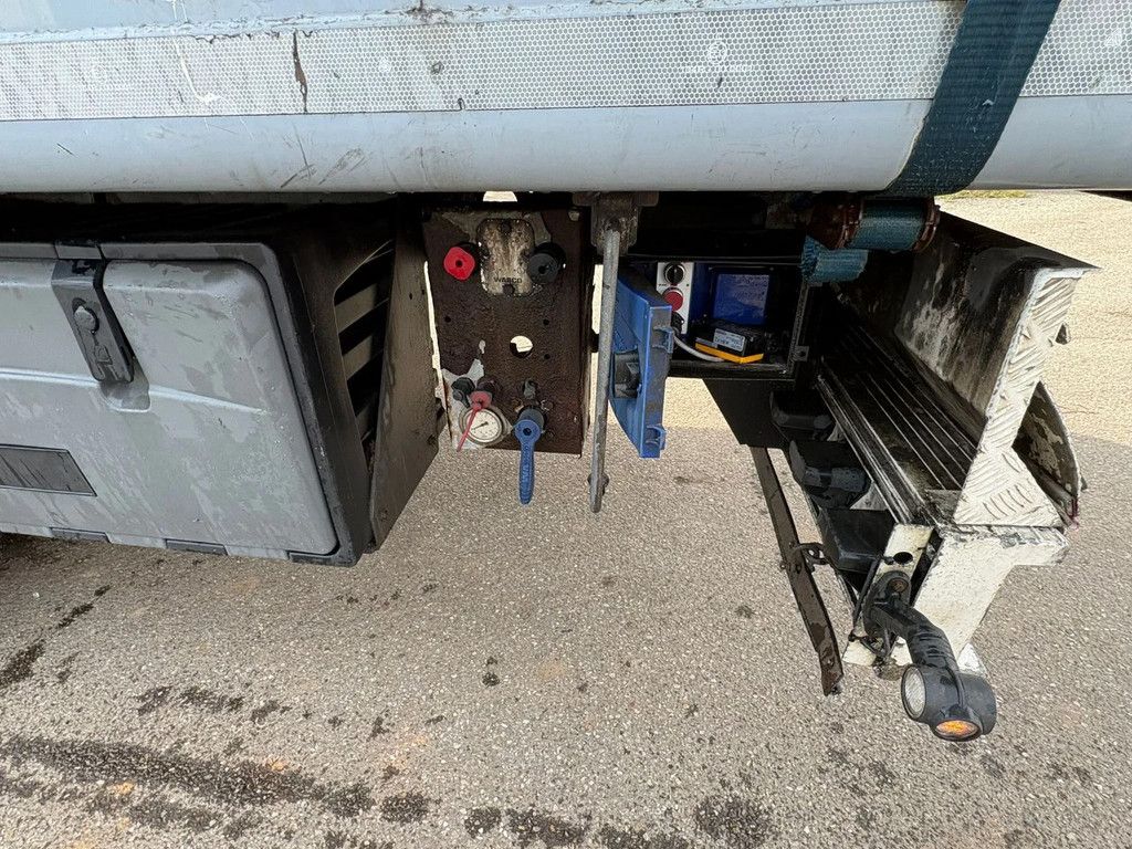 Kraker CF-200 CF-200 92m3 Cargo Floor 10MM Liftas Alcoa