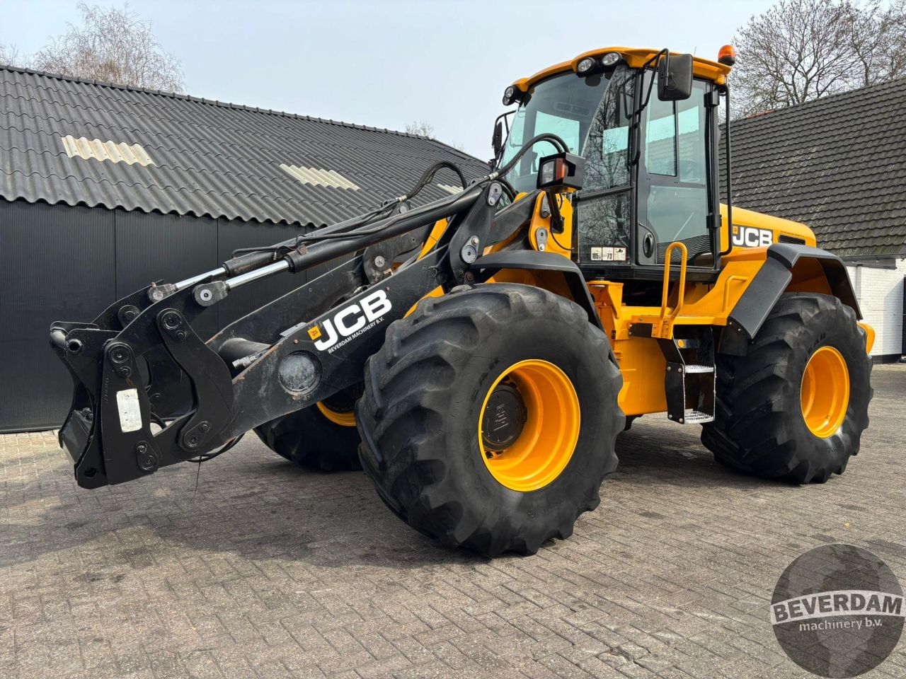JCB 426S