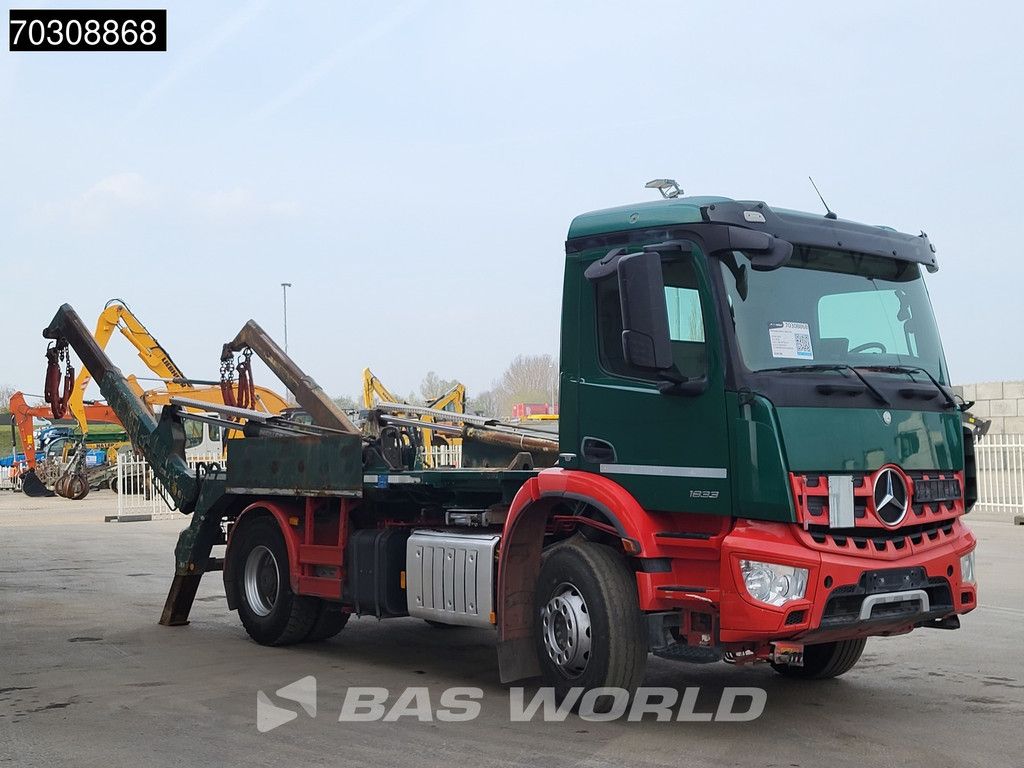 Mercedes Arocs 1833 4X2 Meiller Ak 12 LT skiploader Steelsuspension Big-Axle Automatic Euro 6