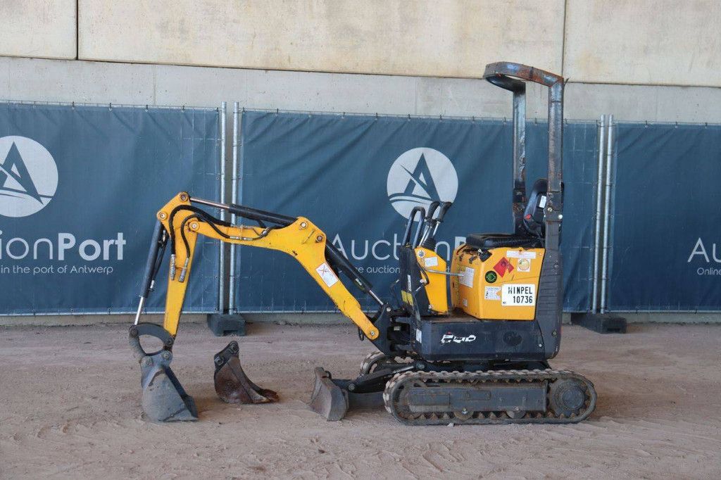 Mini excavator Bobcat E08 Diesel 2019