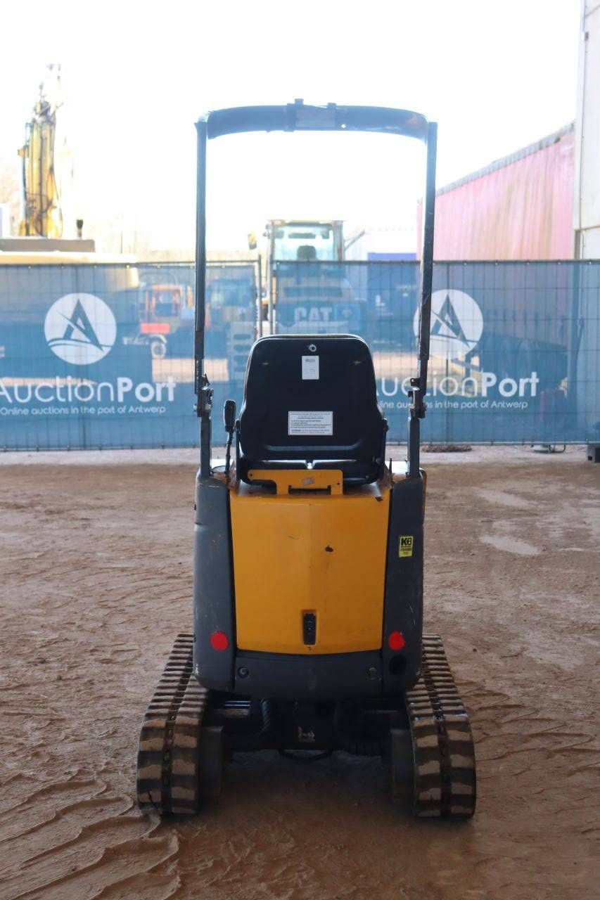 Mini excavator Bobcat E08 Diesel 2019